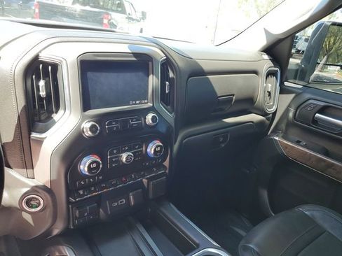 Used 2021 GMC Sierra 2500 Denali w/ Denali Ultimate Package image 28