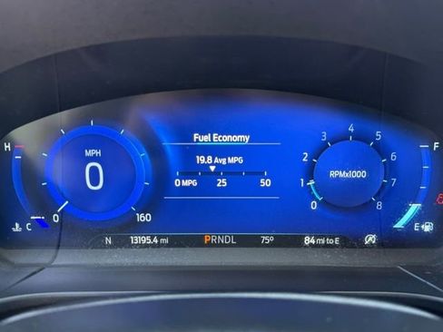 Certified 2022 Ford Escape Titanium w/ Class II Trailer Tow Package image 14