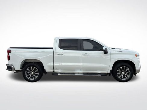 Used 2022 Chevrolet Silverado 1500 LT RWD image 5