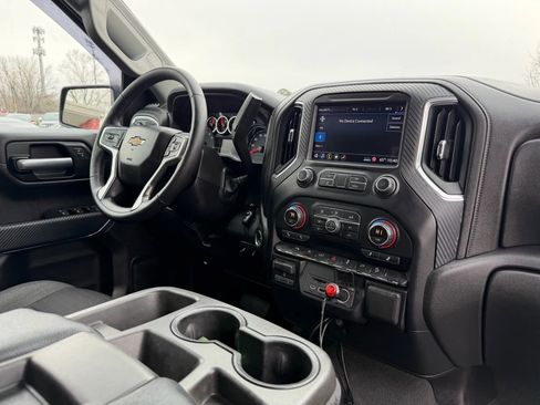 Used 2019 Chevrolet Silverado 1500 LT w/ All-Star Edition image 23