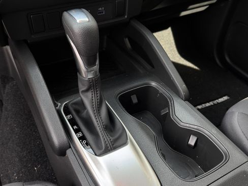 Used 2024 Nissan Frontier S image 20