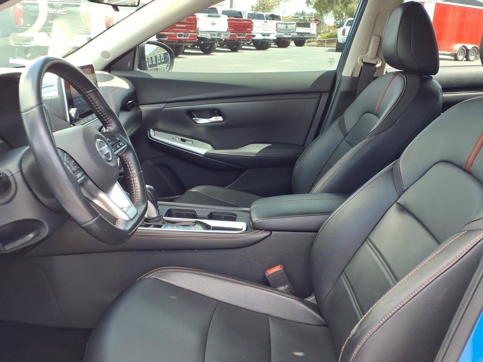 Used 2022 Nissan Sentra SR w/ SR Premium Package FWD image 22
