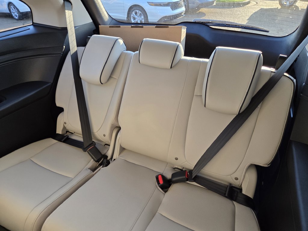 New 2027 Honda Odyssey Touring image 19
