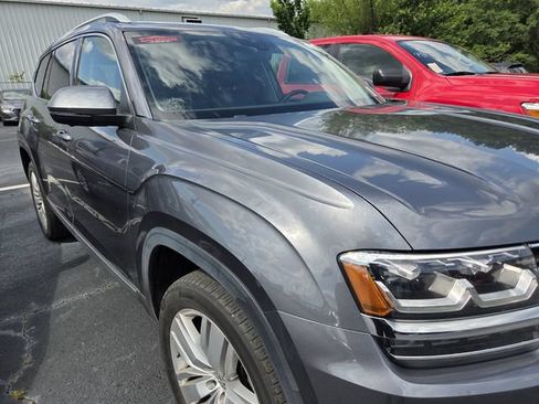 Used 2018 Volkswagen Atlas SEL Premium AWD/4WD image 4