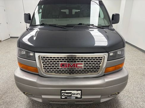 Used 2015 GMC Savana 2500 Extended RWD image 3