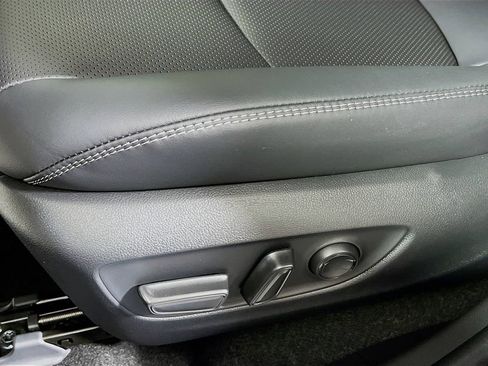 Certified 2025 Toyota RAV4 Limited w/ Advanced Technology Package image 18