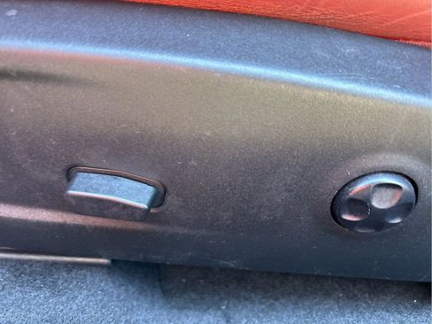 Used 2018 Dodge Challenger SRT Hellcat image 28