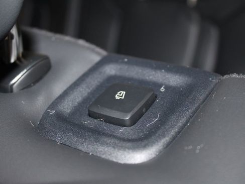 New 2025 Lincoln Aviator 2WD w/ Jet Appearance Package image 23