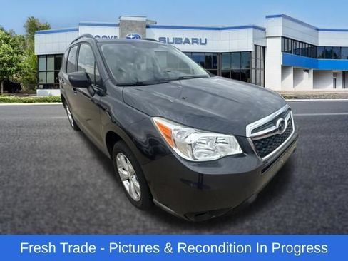 Used 2016 Subaru Forester 2.5i Premium w/ All-Weather Package AWD/4WD image 8