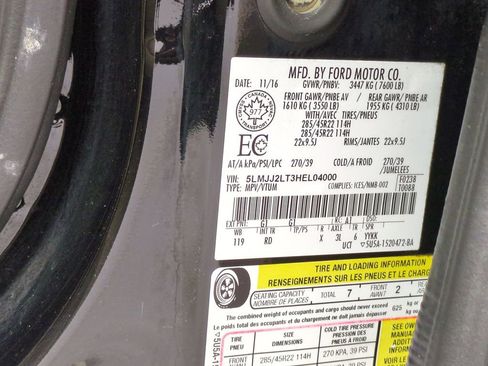 Used 2017 Lincoln Navigator Reserve image 43