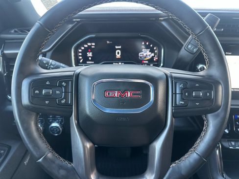 Used 2025 GMC Sierra 2500 AT4 w/ Technology Package AWD/4WD image 26
