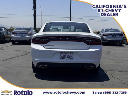 Used 2022 Dodge Charger SXT w/ Leather Interior Group RWD image 5