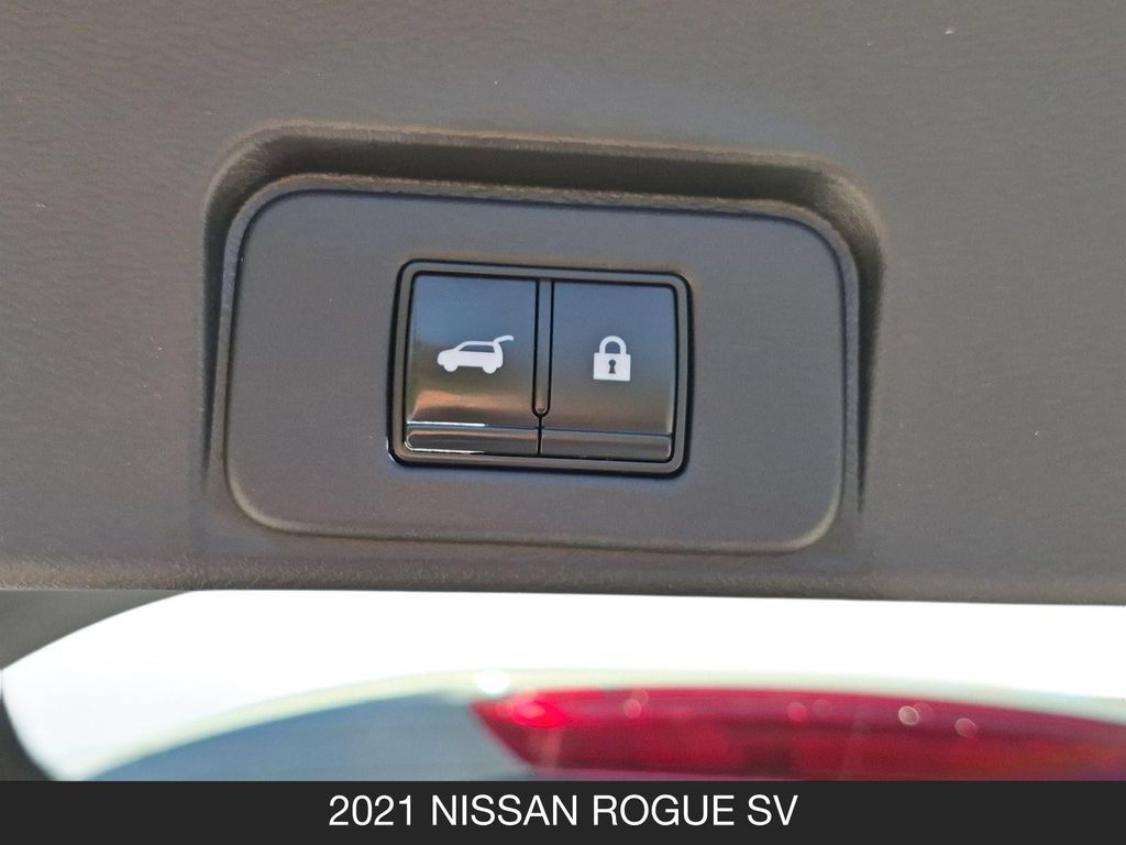 Certified 2021 Nissan Rogue SV w/ Premium Package FWD image 25