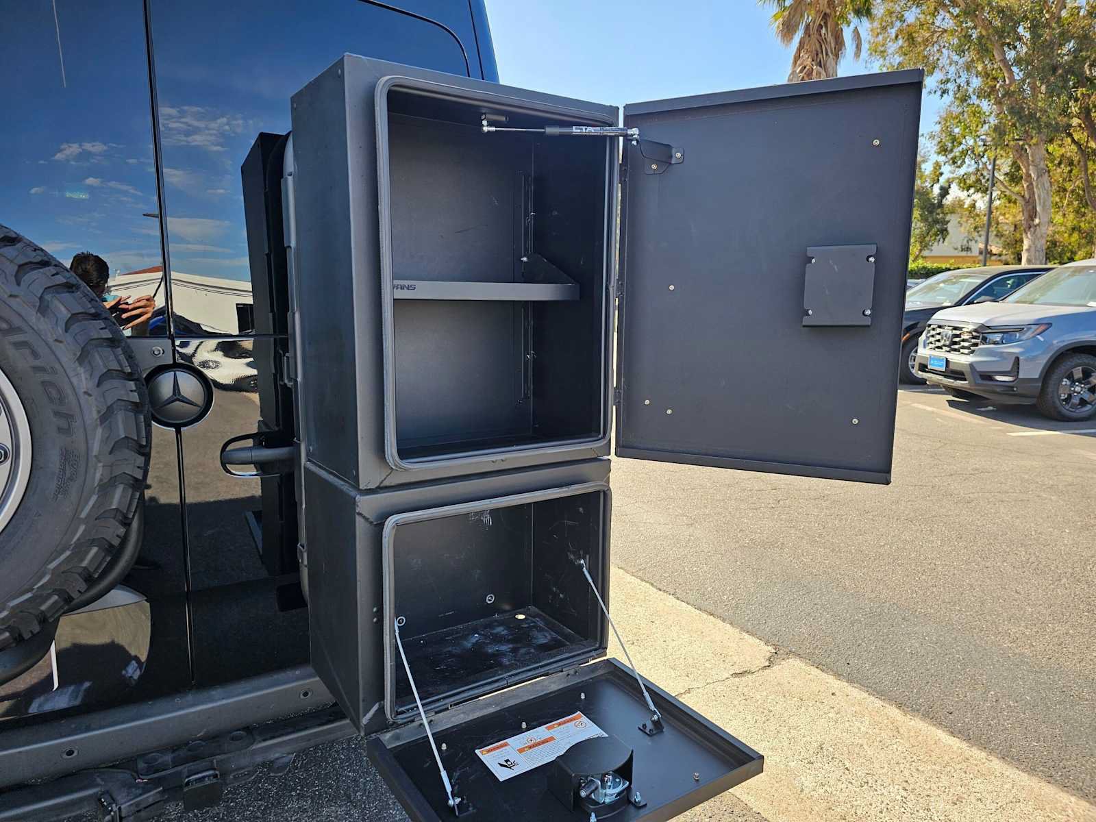 Used 2024 Mercedes-Benz Sprinter 2500 image 19