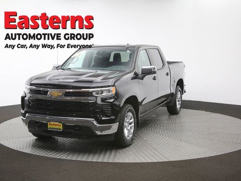 Used 2023 Chevrolet Silverado 1500 LT AWD/4WD image 56