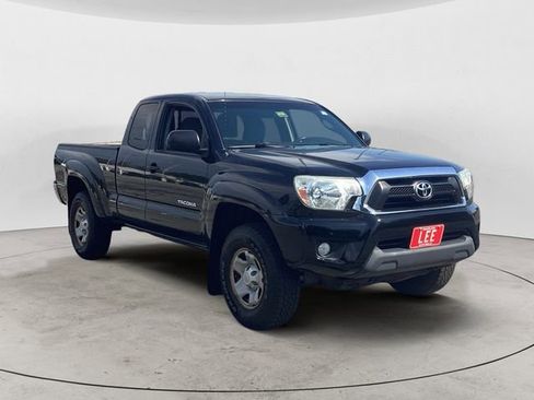 Used 2014 Toyota Tacoma 4x4 Access Cab V6 w/ SR5 Package image 7