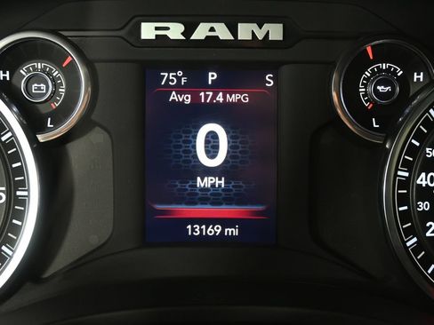 Used 2024 RAM 1500 Big Horn w/ Trailer Tow Group AWD/4WD image 25