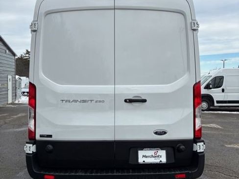 Used 2024 Ford Transit 250 148 Medium Roof image 6