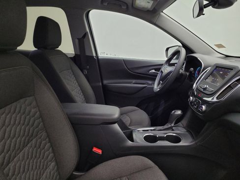 Used 2020 Chevrolet Equinox LT image 21