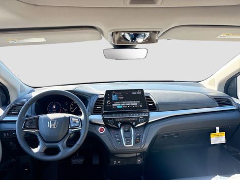 New 2026 Honda Odyssey EX-L image 17
