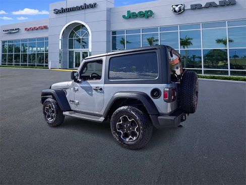 Used 2021 Jeep Wrangler Sport S image 5
