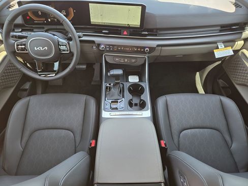 New 2026 Kia Carnival EX FWD image 20