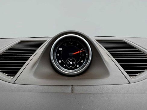 Used 2017 Porsche Macan Turbo image 30