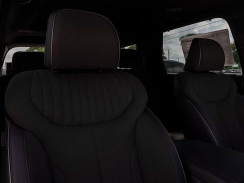 New 2025 Hyundai Palisade Calligraphy AWD/4WD image 24