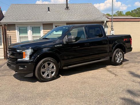 Used 2019 Ford F150 XLT w/ Equipment Group 302A Luxury AWD/4WD image 2