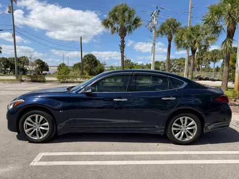 Used 2015 INFINITI Q70 3.7 AWD/4WD image 5