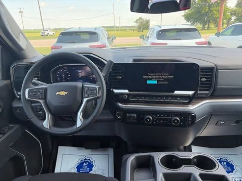 New 2026 Chevrolet Silverado 1500 LT AWD/4WD image 14
