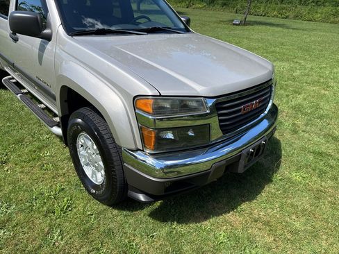 Used 2005 GMC Canyon SLE AWD/4WD image 11