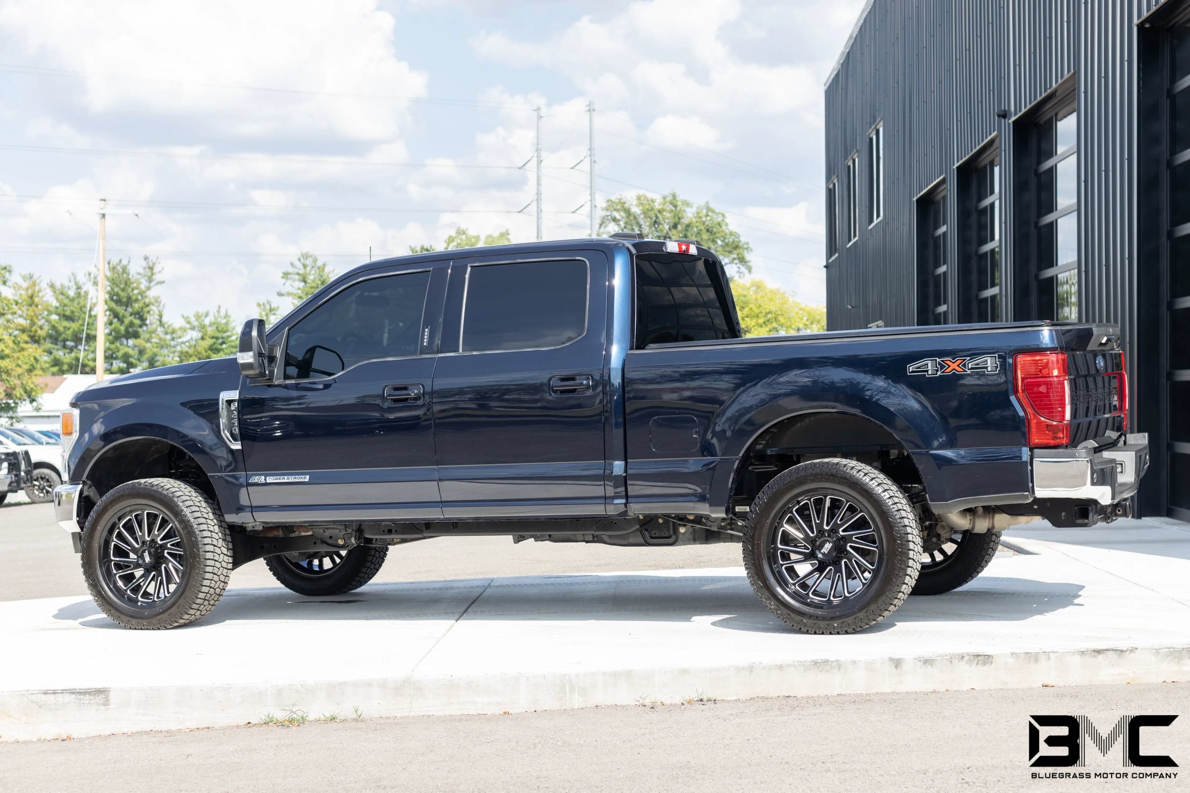 Used 2022 Ford F250 Lariat w/ Lariat Value Package AWD/4WD image 5