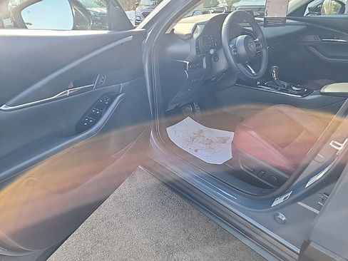 Certified 2023 MAZDA CX-30 AWD 2.5 S w/ Preferred Package image 11