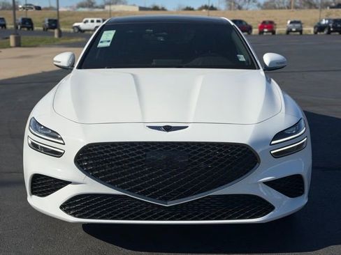 Used 2025 Genesis G70 3.3T Advanced AWD/4WD image 2