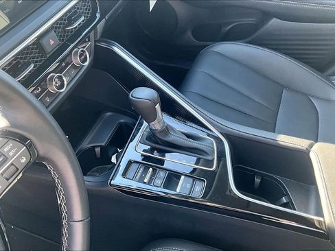 Used 2025 Acura ADX AWD image 17