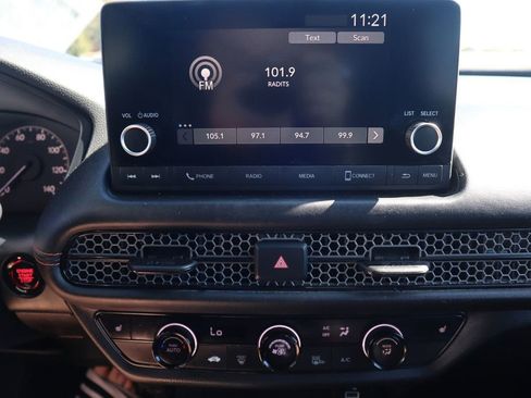 Used 2025 Honda HR-V Sport image 19