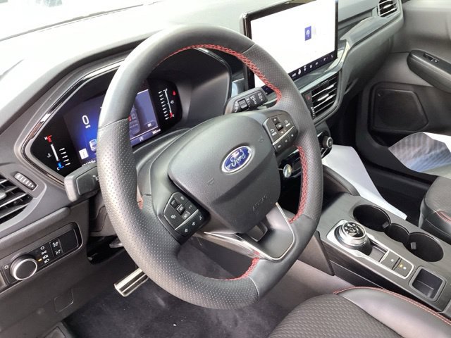 Used 2023 Ford Escape ST-Line w/ Tech Pack #1 AWD/4WD image 28