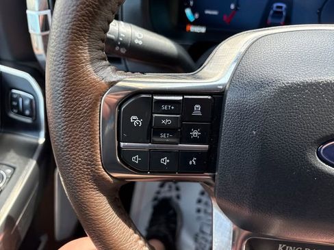 Used 2025 Ford F150 King Ranch AWD/4WD image 11