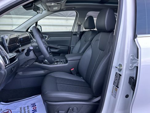 New 2026 Kia Sorento S w/ S Panoramic Sunroof Package image 11