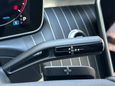 New 2025 Mercedes-Benz C 300 Sedan image 21