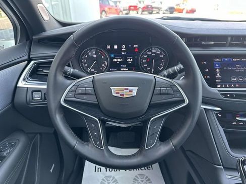 Certified 2025 Cadillac XT5 Premium Luxury w/ Technology Package image 34