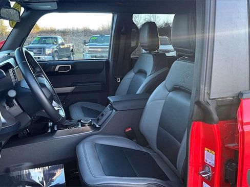 Used 2023 Ford Bronco Outer Banks image 25