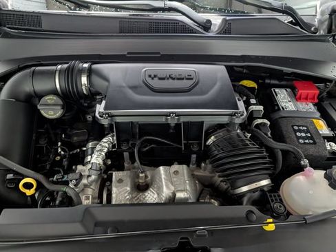 Used 2023 Jeep Compass Latitude AWD/4WD image 28