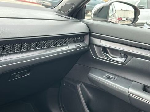 Used 2025 Honda CR-V Sport-L image 21