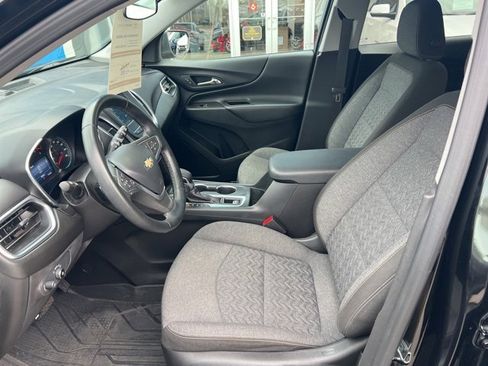 Used 2023 Chevrolet Equinox LT image 23