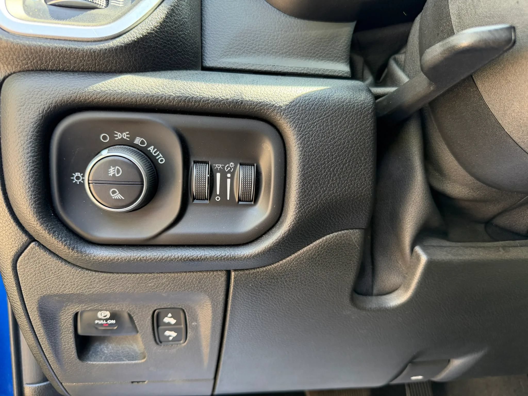 Used 2019 RAM 1500 Big Horn AWD/4WD image 21