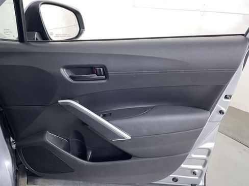 Used 2023 Toyota Corolla Cross LE image 22