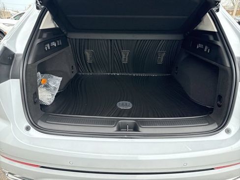 New 2026 Buick Envision Avenir AWD/4WD image 12