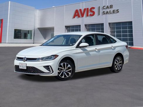 Used 2025 Volkswagen Jetta S FWD image 1